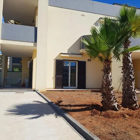 Ionian Aparthotel *